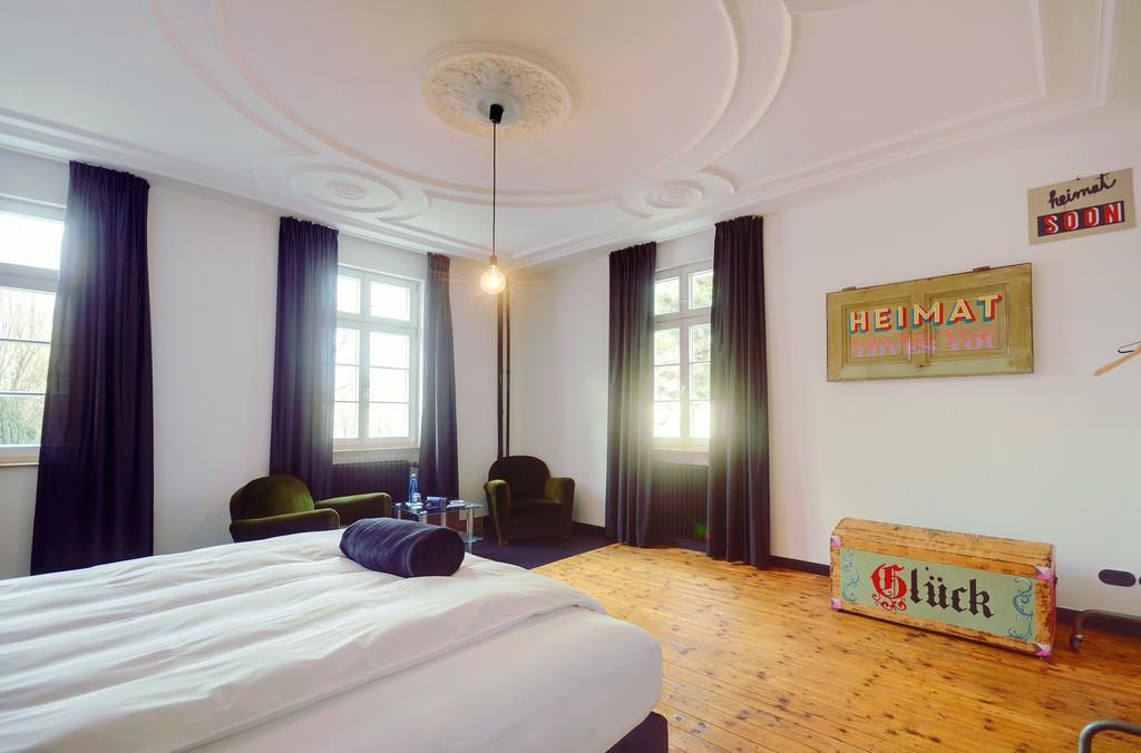 Haus Zauberfloete Hotel Offenburg Bagian luar foto